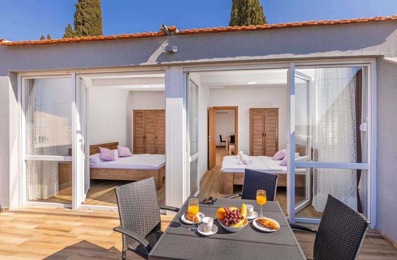 Apartments Sweet And Cozy Cavtat Exterior photo